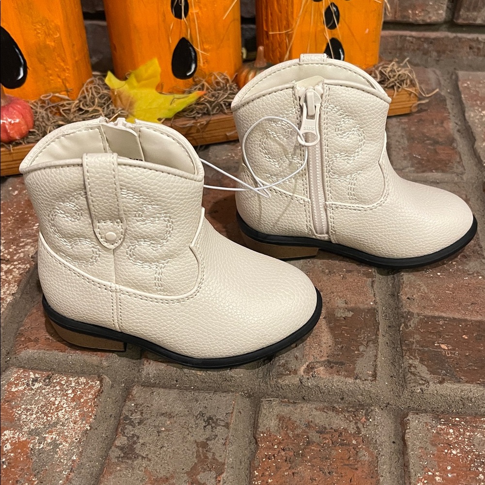 Kids Cream Ankle Zip Western Boots - Picture 4 of 7